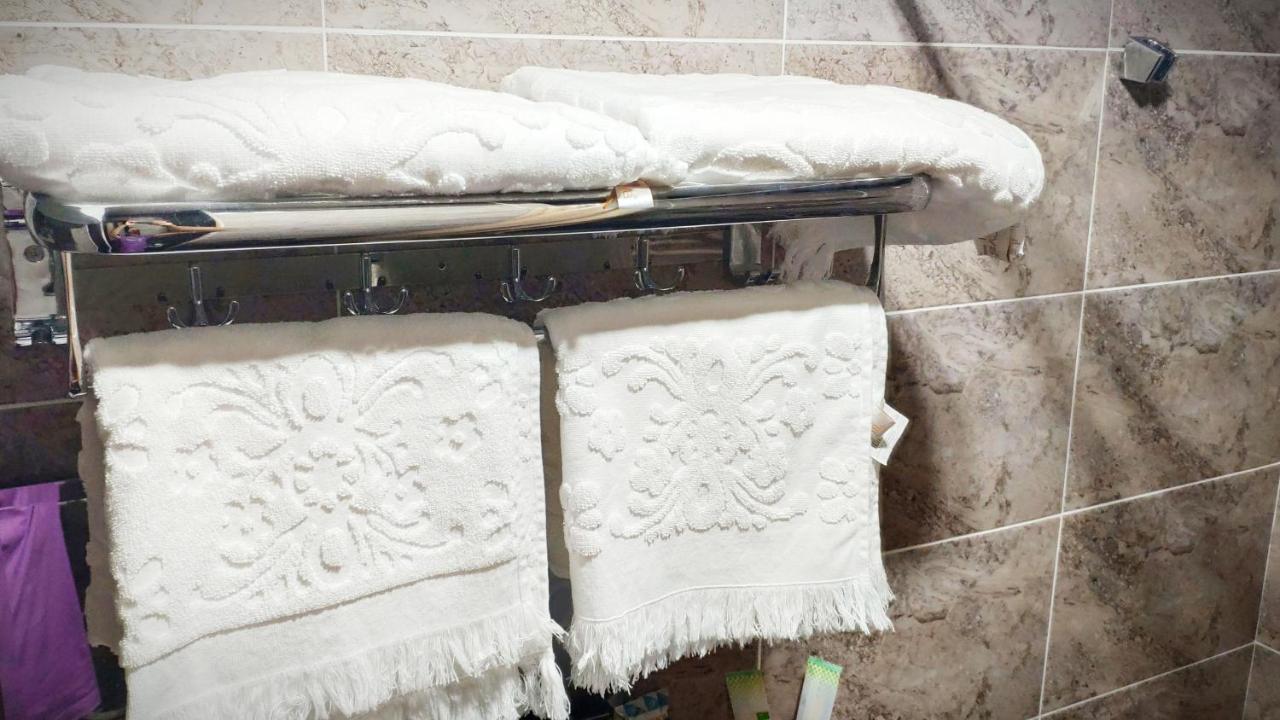 Hotel Buston Chkalovsk Eksteriør billede